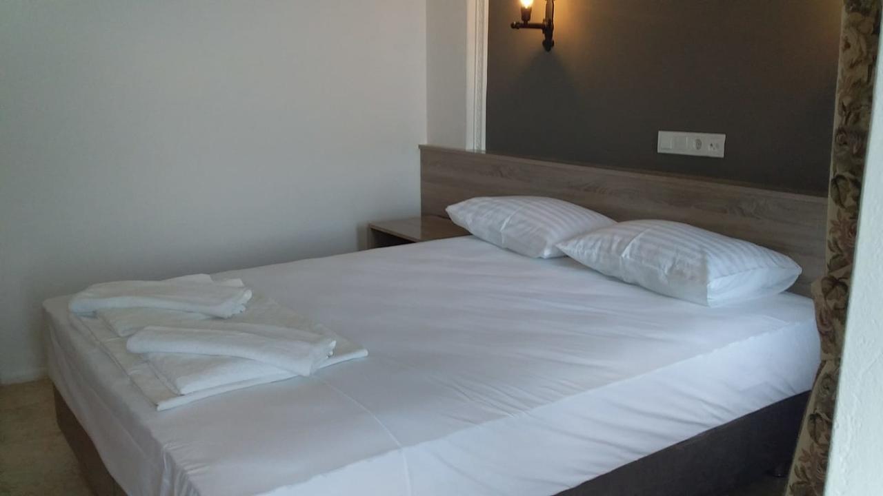 Hotel Leon Фоча Экстерьер фото